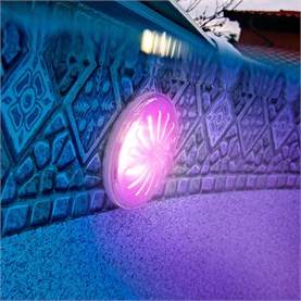 Foco LED color para piscina desmontable acero - 1